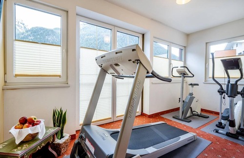 Maurach Cottage | Single room (12 m²) - balcony from 14 nights - Hotel Klingler - adjoining building
