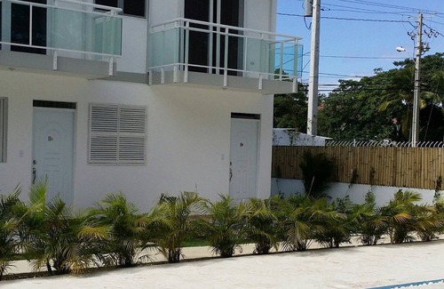 El Batey Apartment | Single room in central Sosua, top floor, guest-friendly near clubs/beach