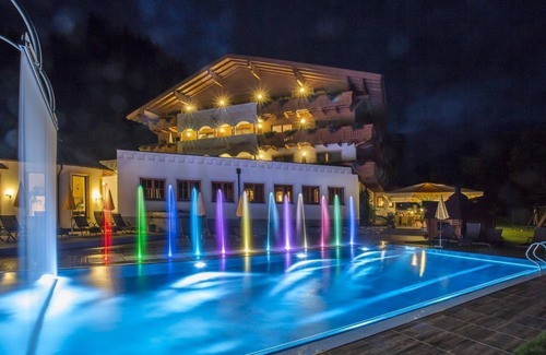 Filzmoos Apartment | Single room "Rettenstein mit Balkon", 4-6 nights - Alpenhof, country hotel