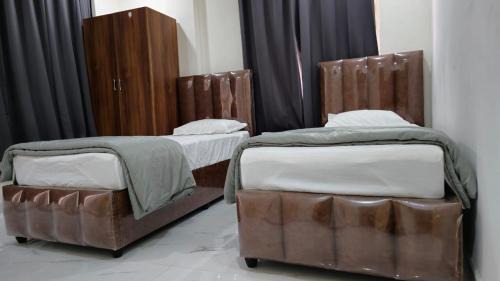 Shaikpet Apartment | Single Suite room