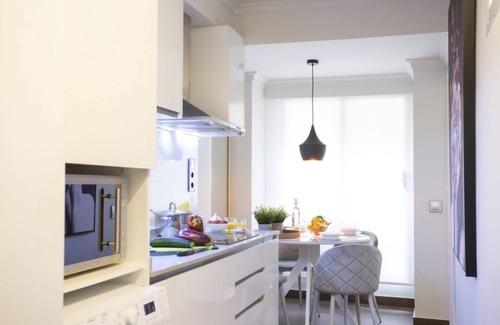 La Roqueta Apartment | SingularStays Xativa III