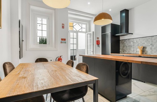 Santa Maria e Sao Miguel Apartment | Sintra Retreat Residences by LovelyStay