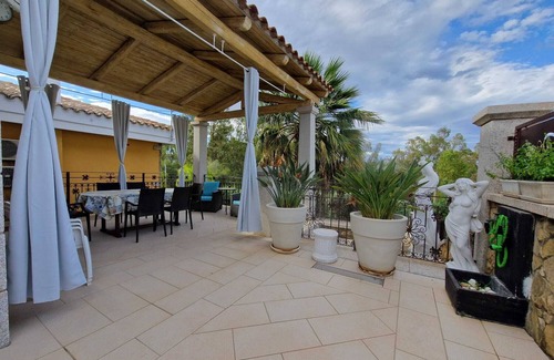 Cala Sinzias Villa | SINZIAS HOUSE WITH SWIMMING POOL 6 BEDS