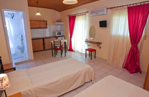 Mazarakata Apartment | Siora Maria