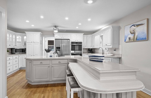 Westport Villa | Sip, Sip Away by AvantStay | Pool + Hot Tub