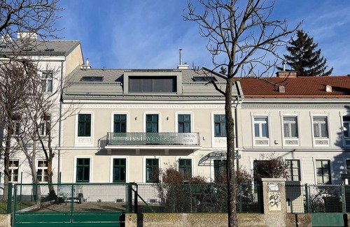 Penzing Apartment | Sissi West