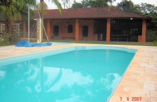Ibiuna House | Site for events and leisure in Ibiúna. - 3 suites
