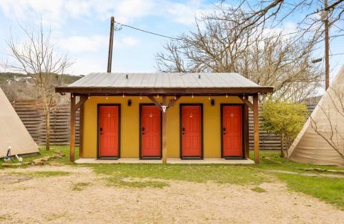 New Braunfels House | Sitting Bull - Tipi 6