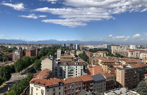 Bicocca Apartment | Sixteenth floor apartment, panoramic view, Bicocca area