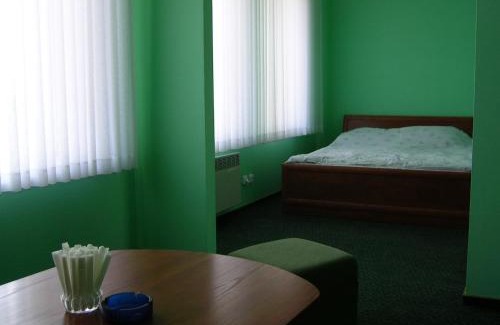 Siauliai Hotel | Skaistažiedė