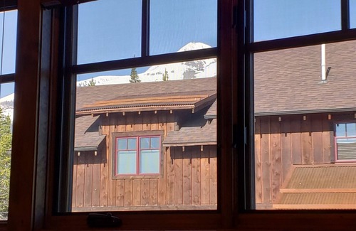 Big Sky Cabin | Ski Heaven, Ski in, Ski out Big Sky Mtn Village Home with Hot Tub