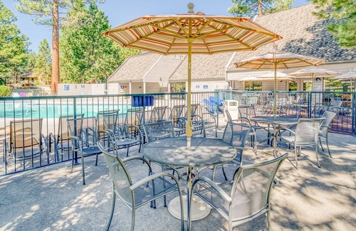 Century West Condo | Ski House 208