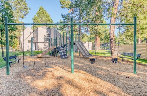 Century West Condo | Ski House 261