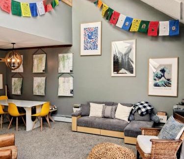 Plymouth Ski Chalet | SKI IN OUT w Fireplace at Tenney & 3 more Indy Pass Mts