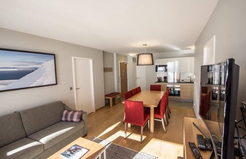 Arc-1800 Apartment | Ski-in/ski-out & foot of the slopes, 3rd floor, view ski slopes, fitness, swimming pool, sauna