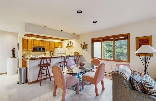 Beaver Creek Condo | Ski-in/ski-out condo 2 blocks to the village w/hot tub, balcony, creek view