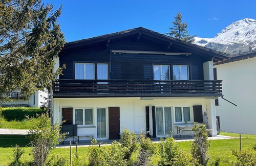 Valbella Apartment | Ski in Ski out Family accommodation Chesa Katja Lenzerheide