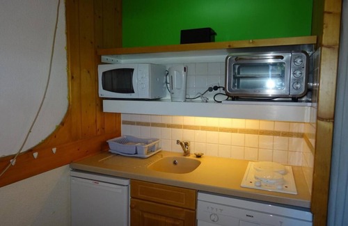 Arc-1800 Apartment | Ski-in/ski-out & foot of the slopes, 16th floor, view valley, tv, 29m², Les Arcs