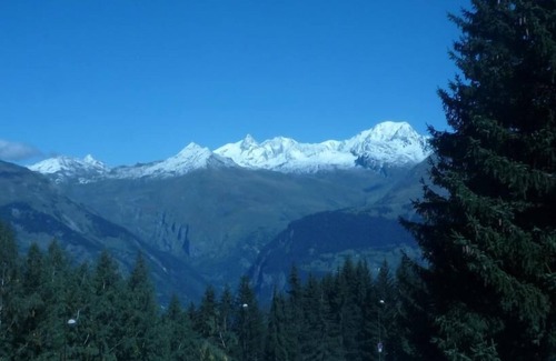 Arc-1800 Apartment | Ski-in/ski-out & foot of the slopes, 16th floor, view valley, tv, 29m², Les Arcs