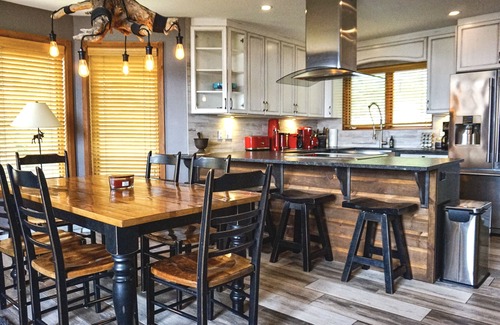Mont-Tremblant Ski Chalet | Ski-In/Ski Out in the Heart of Tremblant