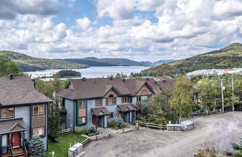 Mont-Tremblant Ski Chalet | Ski-In/Ski Out in the Heart of Tremblant
