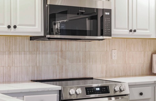 Boyne Falls Condo | Ski In, Ski Out Supreme Lower Level Condo | Washer/Dryer | Newly Remodeled