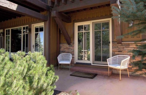 Ogden House | Ski-Inspired Retreat Near Powder Mountain