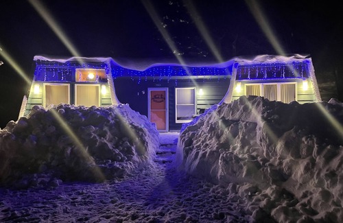 Killington House | Ski-On Ski-Off at Pico MtnnPremier Slopeside House Rental. Dog Friendly!