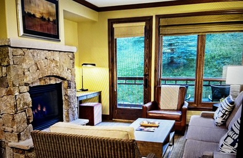 Peak 9 Apartment | Ski Rental - Valdoro Mountain Lodge in Breckenridge CO