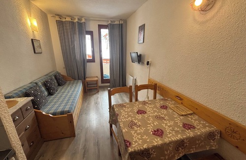 Valfrejus Apartment | Ski studio at the foot of the slopes Valfréjus ski resort
