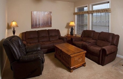 Gypsum House | Ski Vail 30 minutes from Eagle, colorado