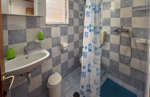 Skiathos Hotel | Skiathos Platis House