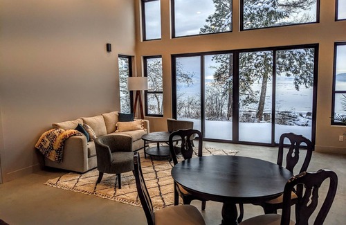 Woods Bay House | Skipping Stone Lake House, Skipping Stone Lake House