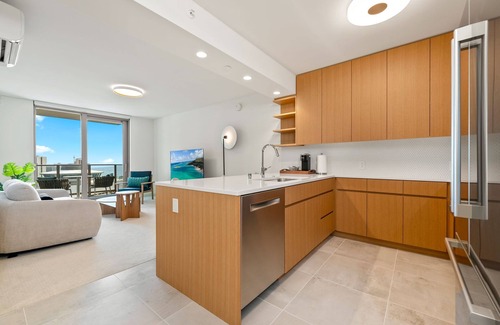 Ala Moana Condo | Sky Ala Moana 3305: 1 BR, 1 BA Condominium in Honolulu, Sleeps 2