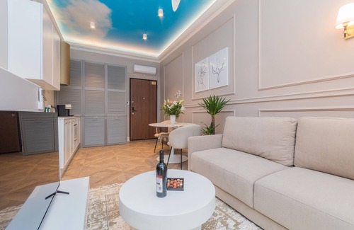 Gdansk City Center Apartment | Sky Apartment by Grand Apartments