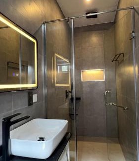 Ogbodjo Apartment | Sky homes ogbojo