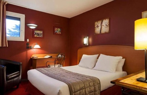 Goussainville Hotel | Sky Hotel Goussainville Charles de Gaulle - ex Comfort Hotel