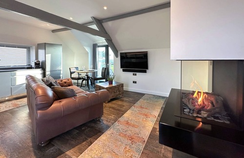 Marhamchurch Apartment | Skyfall - sleeps 2 guests in 1 bedroom