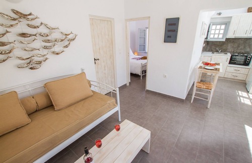 Pyrgos Villa | Skyline Villa