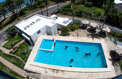 Puerto Plata Apartment | Skylyght Suites Hotel. breakfast included. 28% off on restaurant and bar