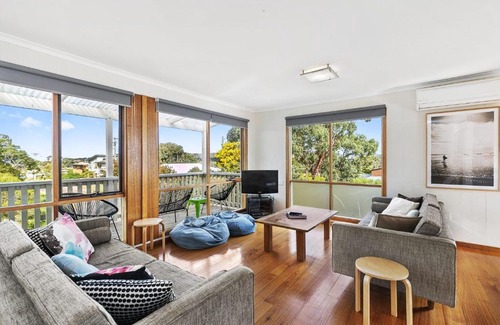 Anglesea House | Skyview Anglesea VIC - BYO Linen