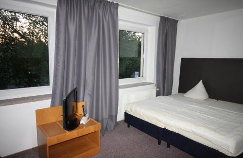 Bernburg Hotel | SL'otel Budget