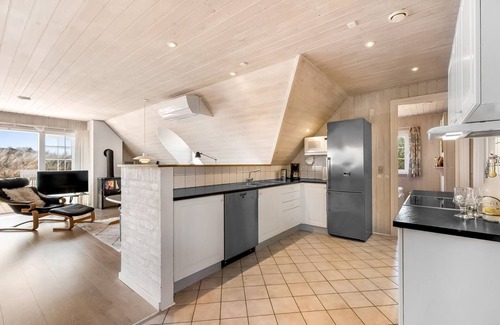 Nørre Lyngvig House | "Slava" - 250m from the sea by Interhome