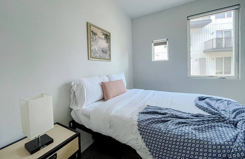 Bowling Green Apartment | Sleepover: Inviting 1BD/1BA - Bowling Green