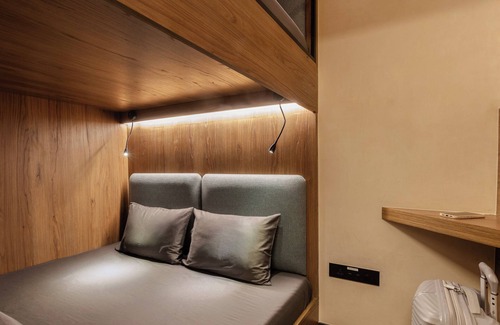 Callao Hotel | Sleepover - Lima Airport, the only in-terminal sleep pods