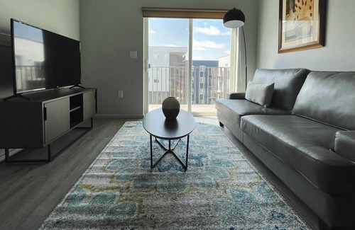 Downtown Omaha Apartment | Sleepover: Prime 1BD/1BA + Balcony- Downtown Omaha