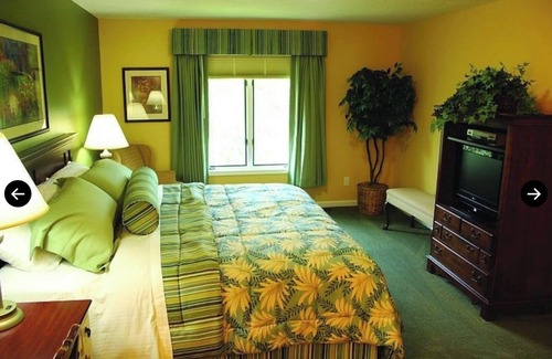 McGaheysville Resort | Sleeps 12, beautiful resort!