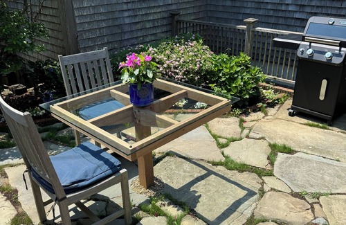 West of Town Apartment | Sleeps 2+, newly renovated suite, kitchenette.