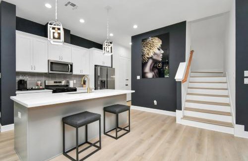OST - South Union House | Sleeps 20 - 2 Homes - Family and Friends Fun Super house
