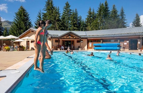 La Lechere Apartment | Sleeps 4! Studio | Scenic Living in Valmorel!